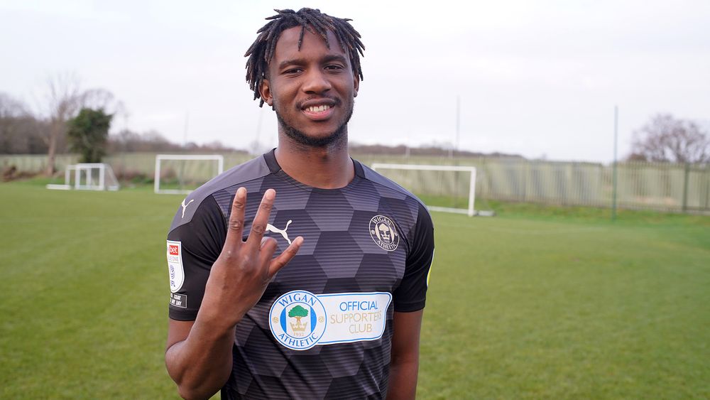 Wigan Athletic FC - Latics re-sign winger Viv Solomon-Otabor