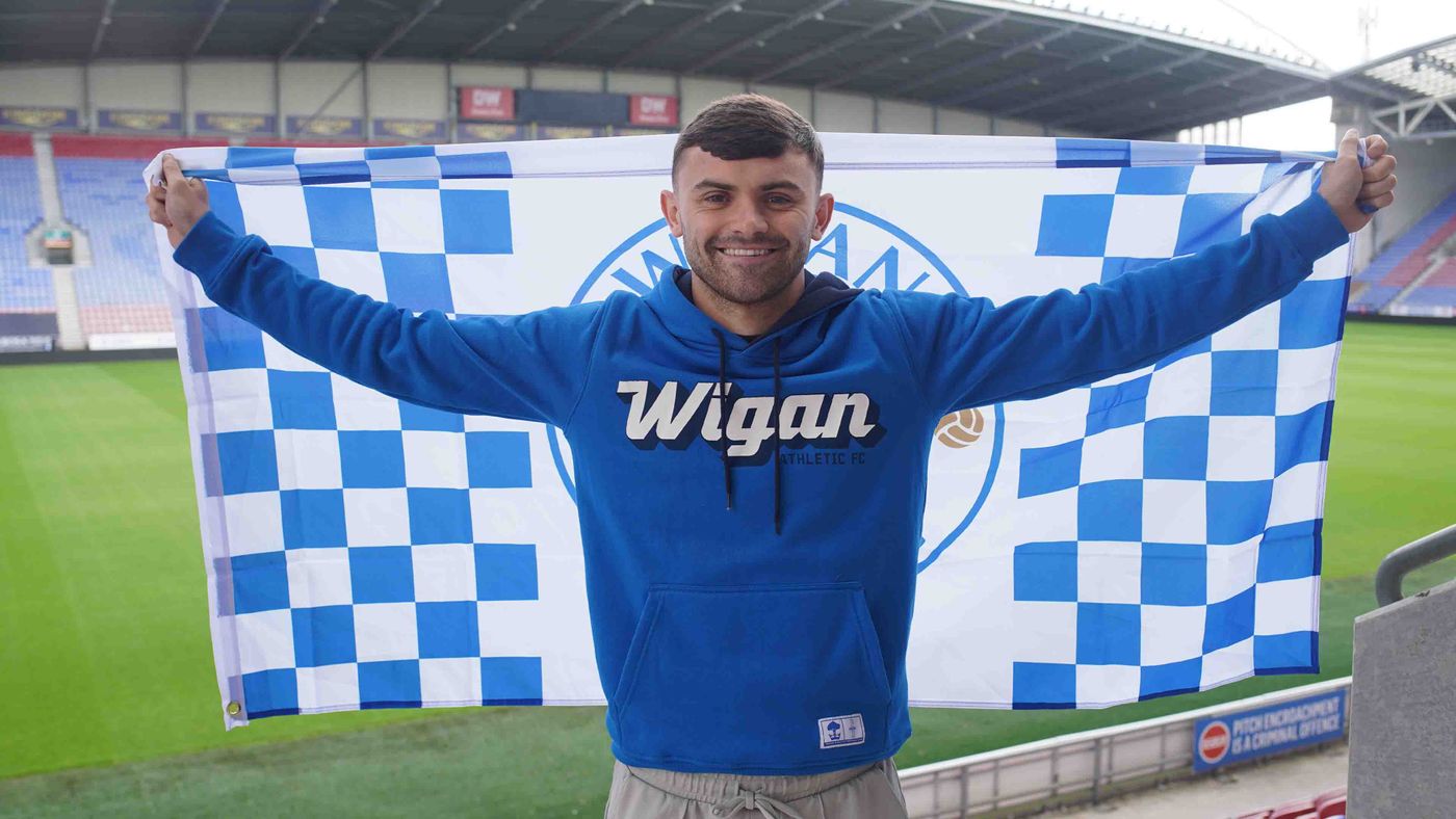 Wigan Athletic FC Jonny Smith signs for Wigan Athletic