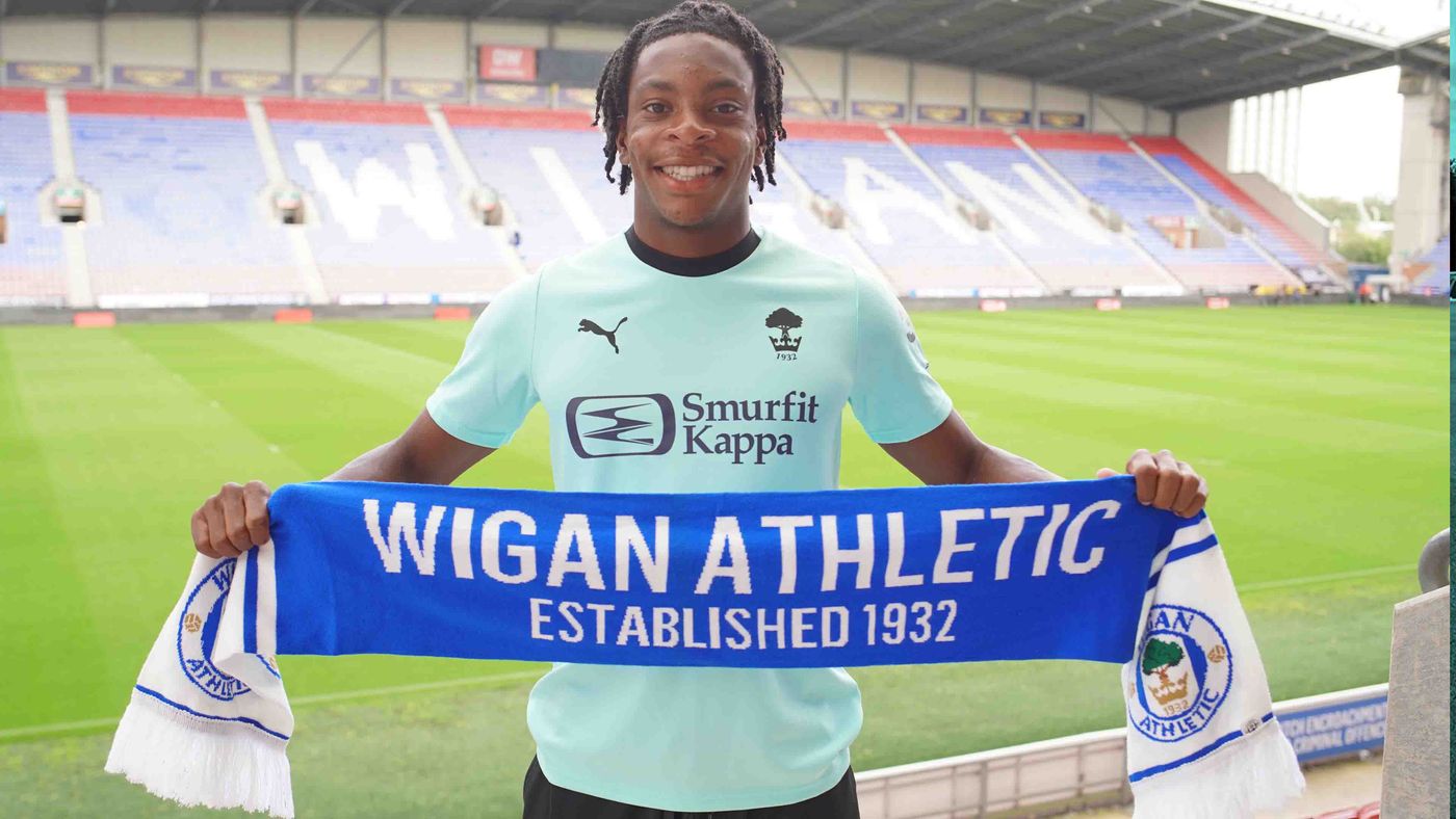 Wigan Athletic FC - Latics sign Fulham winger Martial Godo on loan!